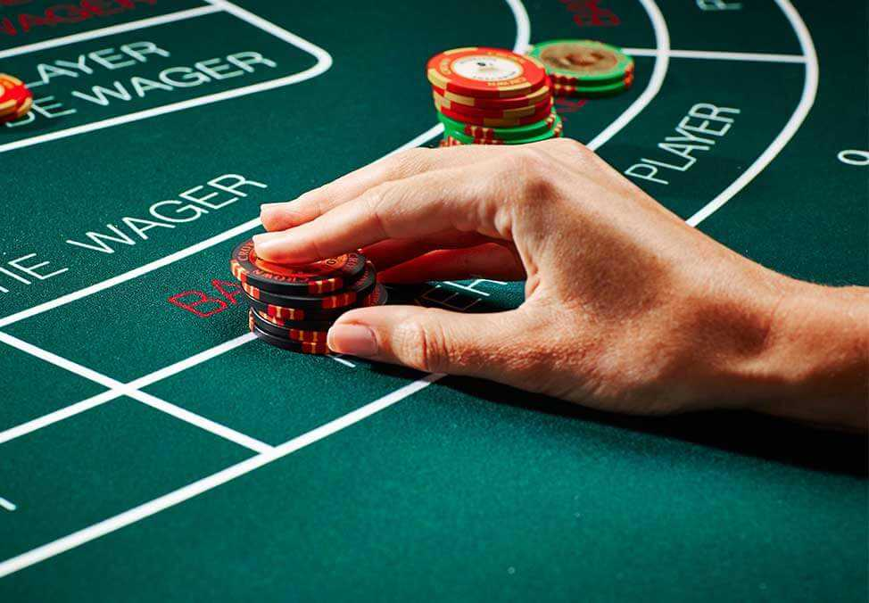 Baccarat là game bài truy?n th?ng có s? l??ng ng??i ch?i l?n