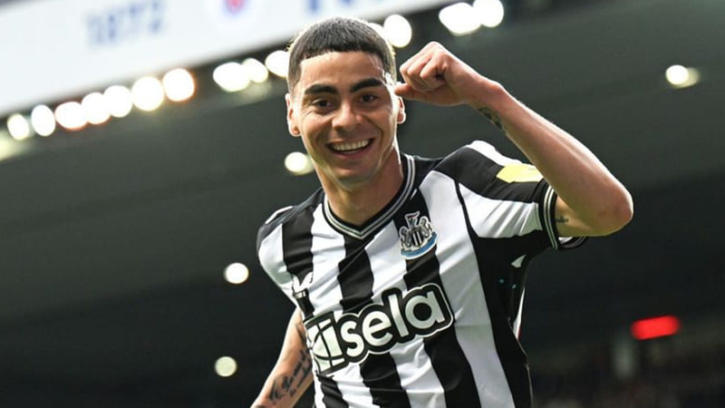 Miguel Almirón: Liệu có rời Newcastle để gia nhập cuộc chiến trụ hạng?