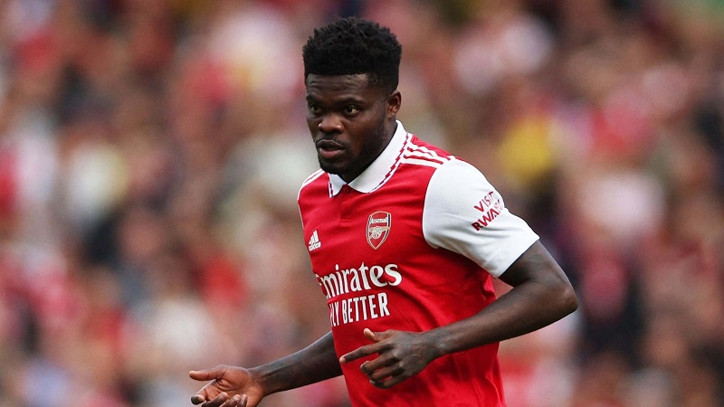 NÓNG! Partey trên đường đến Barca, tương lai Arsenal mịt mờ?