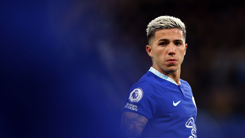 Sunderland ‘phá két’ đón Enzo Le Fee – tham vọng tại Premier League