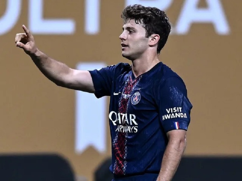 Man City th?m h?i - PSG "ch?n ??ng" th??ng v? Joao Neves 105 tri?u b?ng?