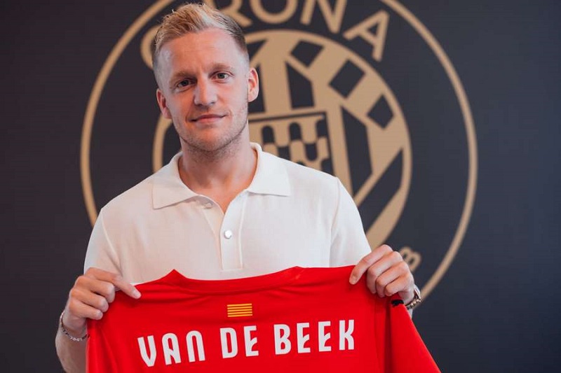 Donny van de Beek và nỗi ám ảnh Old Trafford